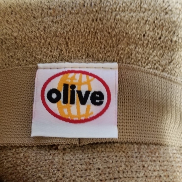 OLIVE Folding Hat - Picture 7 of 8